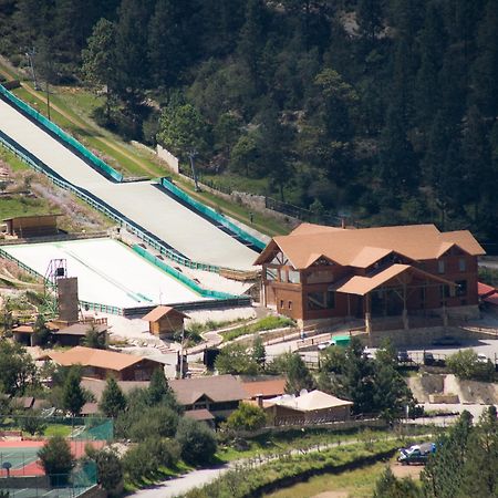 Bosques De Monterreal Hotel San Antonio de las Alazanas Ngoại thất bức ảnh