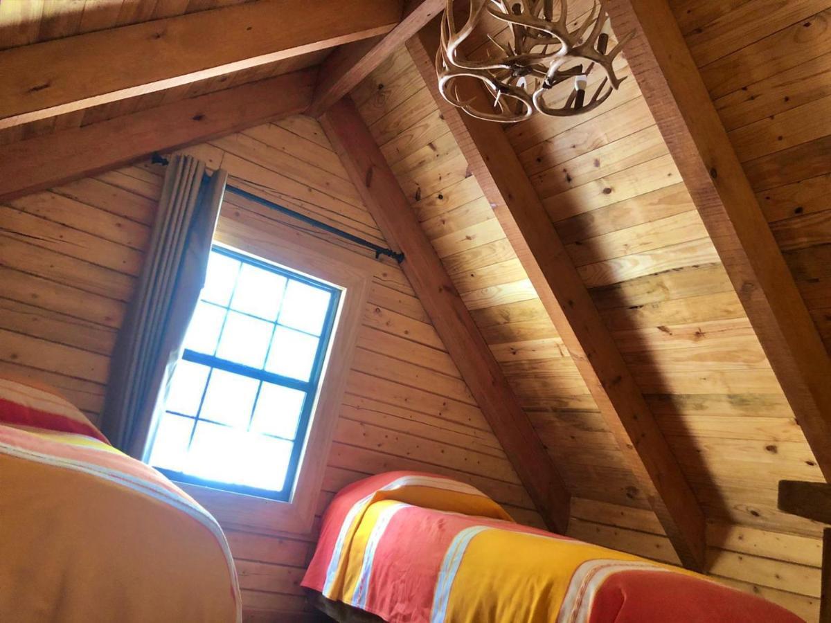 Bosques De Monterreal Hotel San Antonio de las Alazanas Ngoại thất bức ảnh