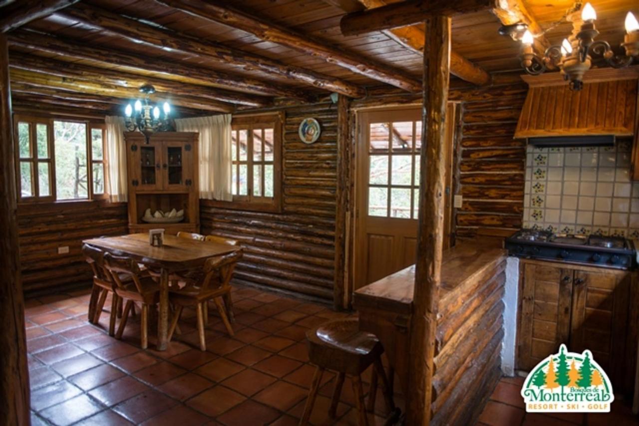 Bosques De Monterreal Hotel San Antonio de las Alazanas Ngoại thất bức ảnh