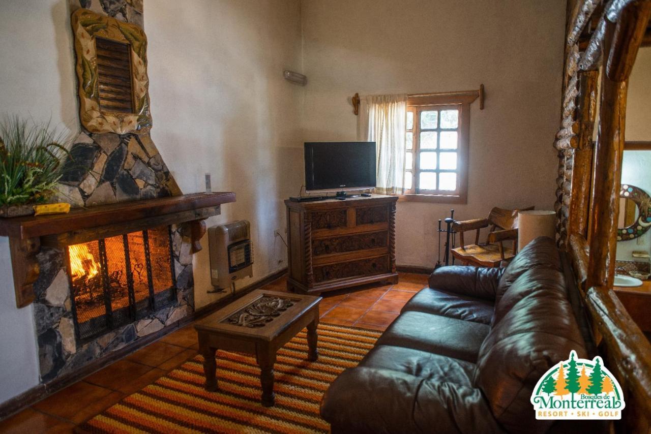Bosques De Monterreal Hotel San Antonio de las Alazanas Ngoại thất bức ảnh
