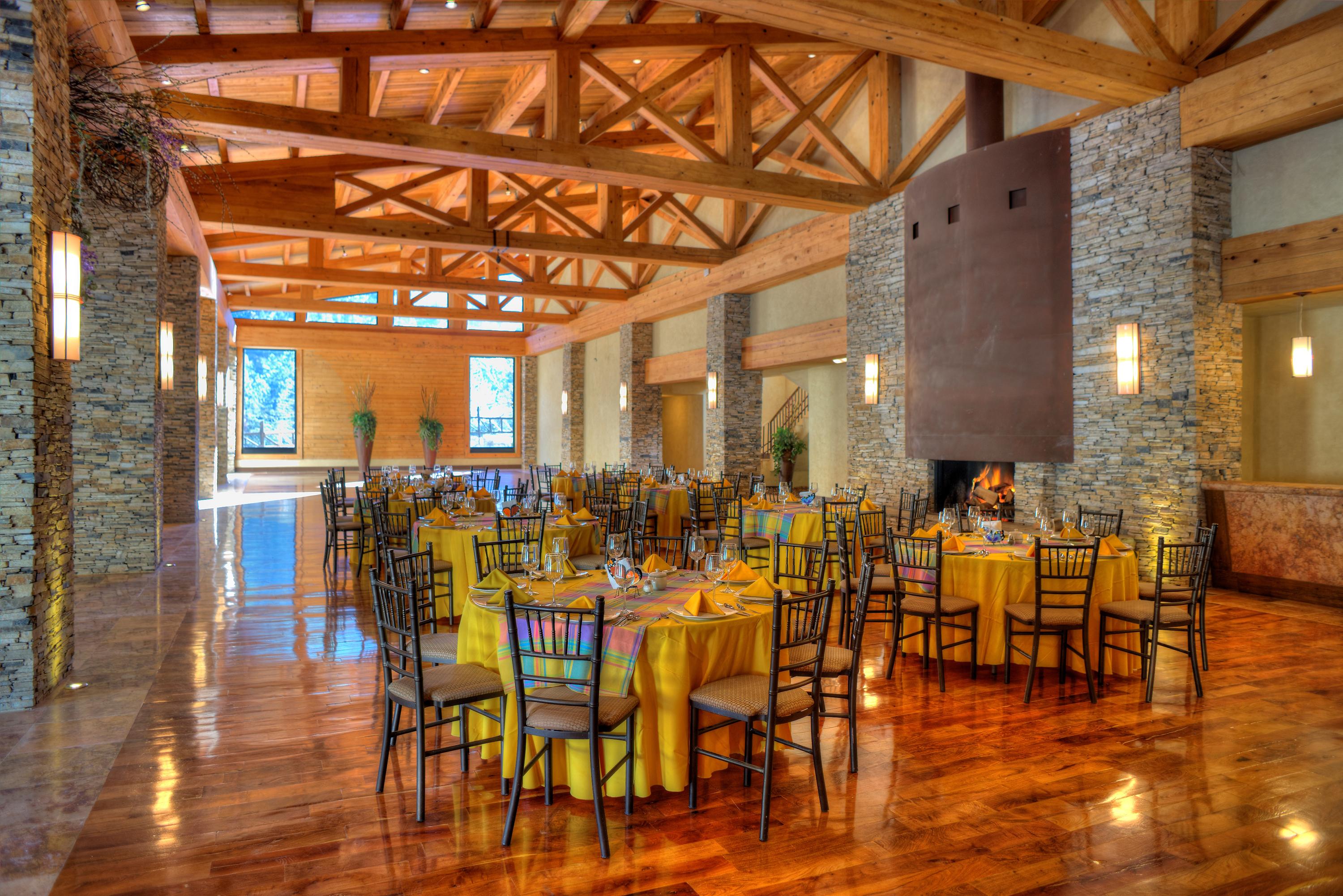 Bosques De Monterreal Hotel San Antonio de las Alazanas Ngoại thất bức ảnh